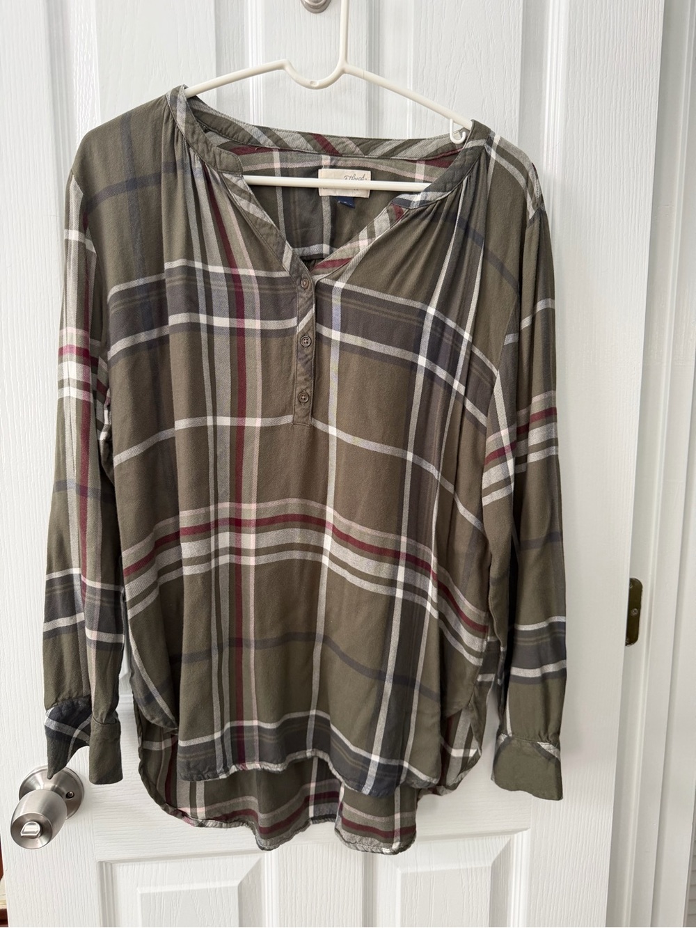 Universal Thread Plaid Tunic